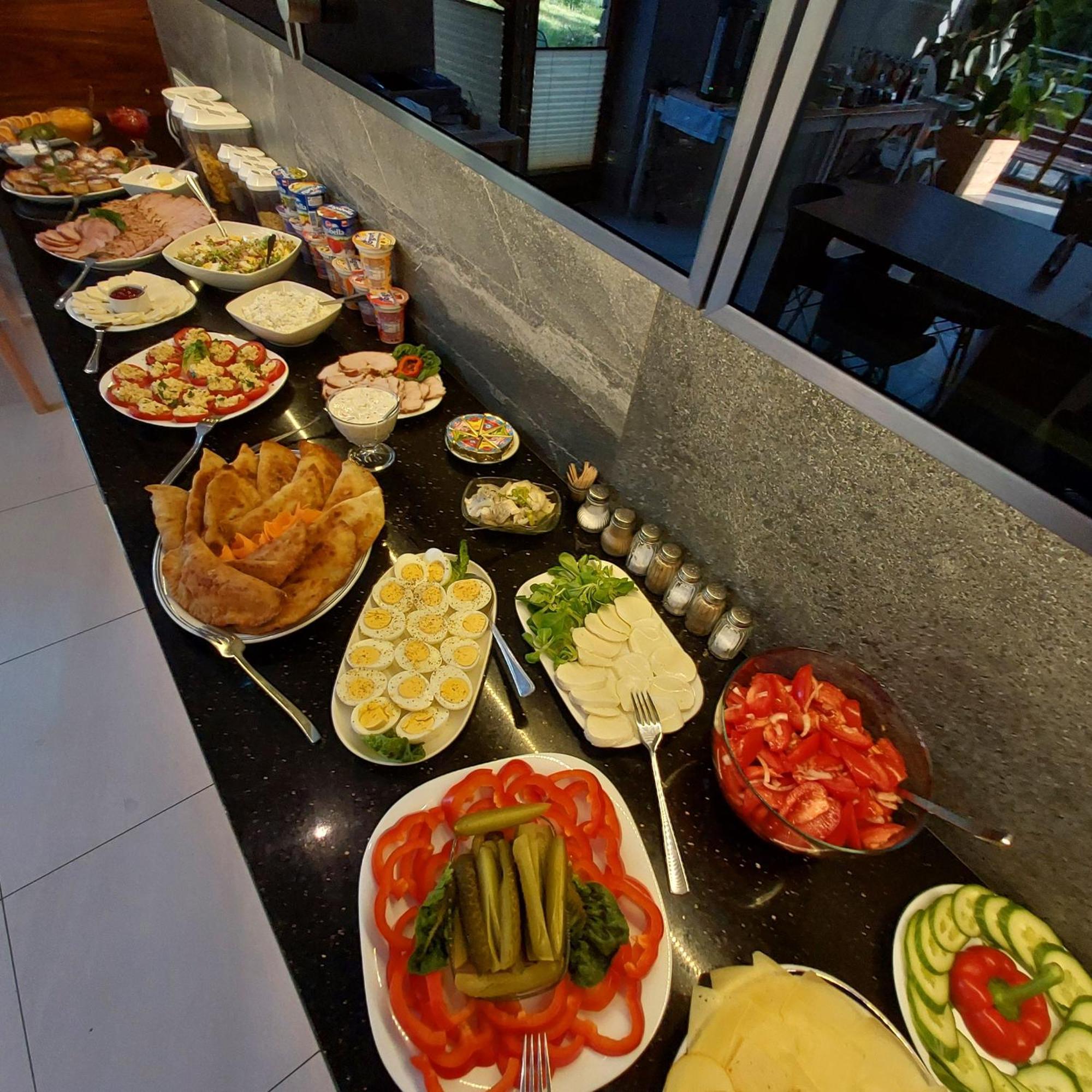 Jasminowe Ogrody Bed & Breakfast ชเจอร์ค ภายนอก รูปภาพ